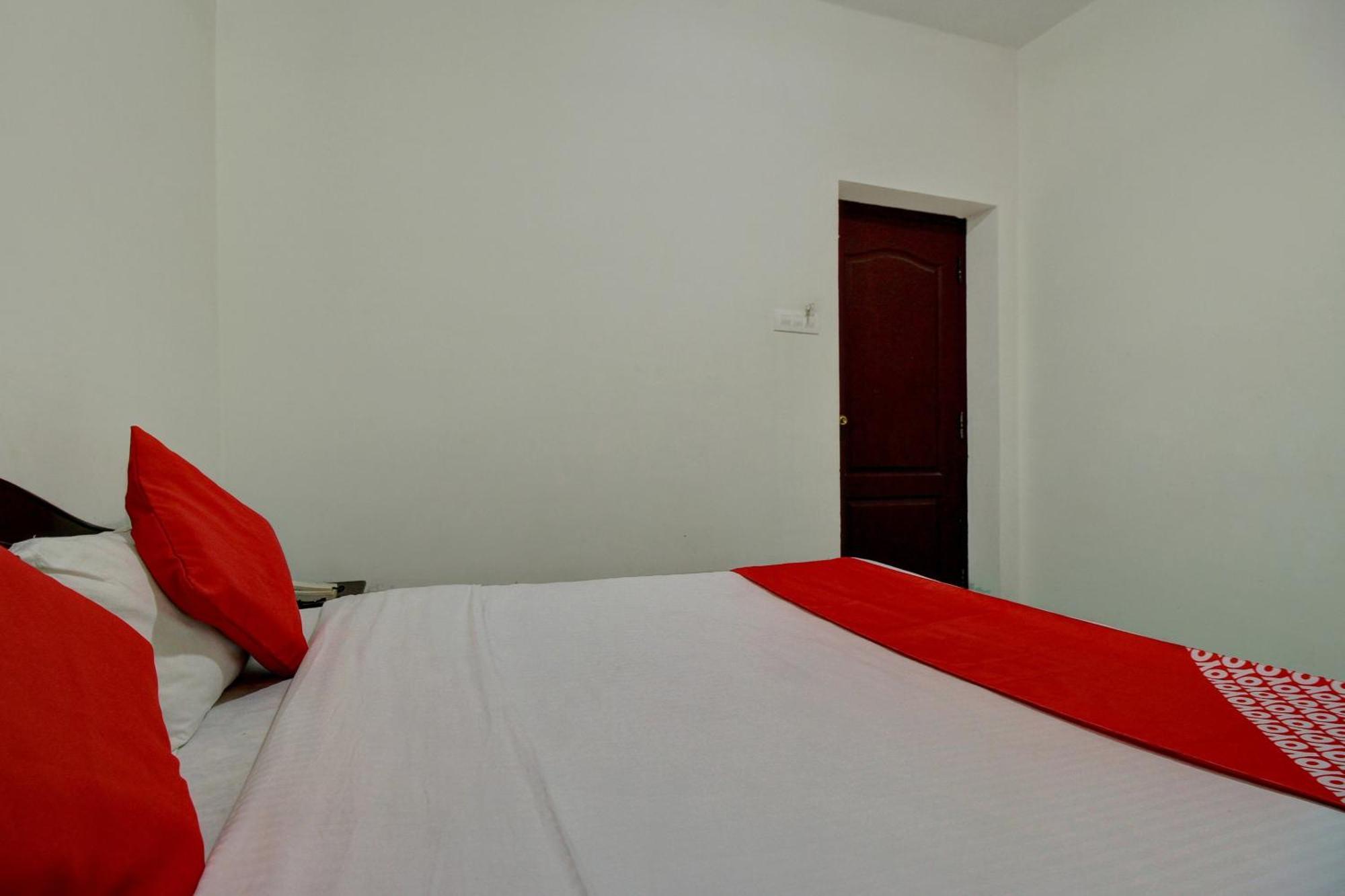 Hotel Rj Inn Kodaikanal Exterior photo